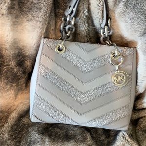 Micheal Kors Cynthia dove satchel